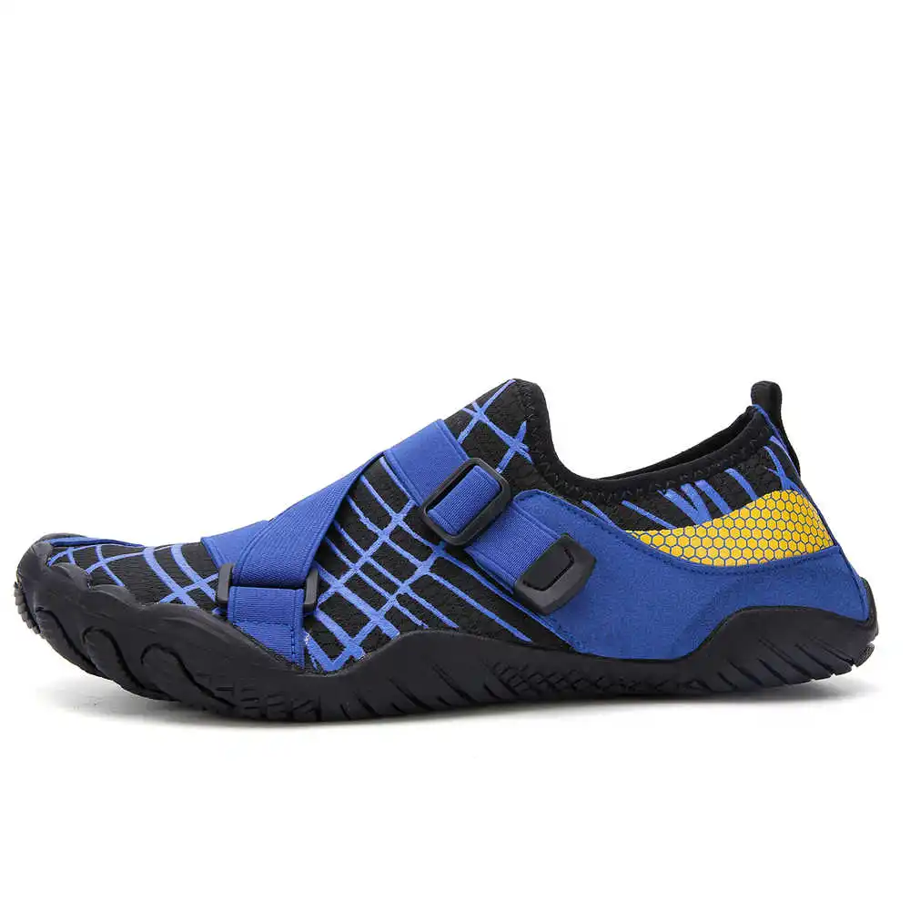 Sandal pantai bermotif ukuran  - Different Aquatic Sports ulasan dan harga