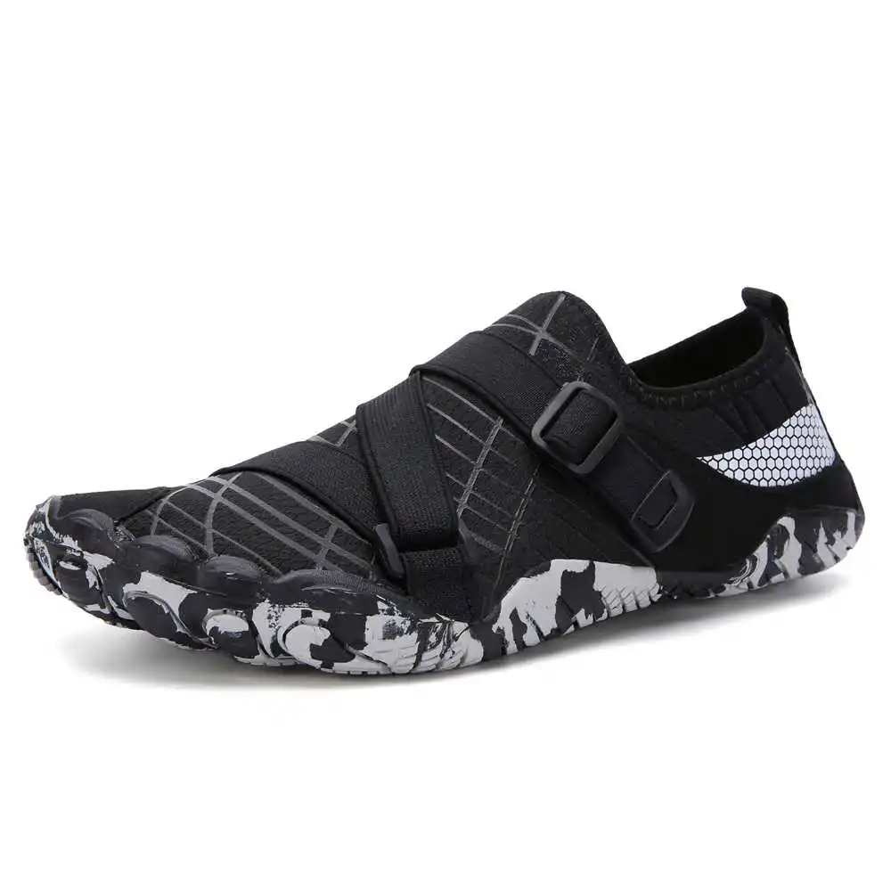 Sandal pantai bermotif ukuran  - Different Aquatic Sports ulasan dan harga